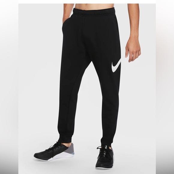 NIKE ⭐️dri-fit fleece lined jogger - Picture 1 of 7